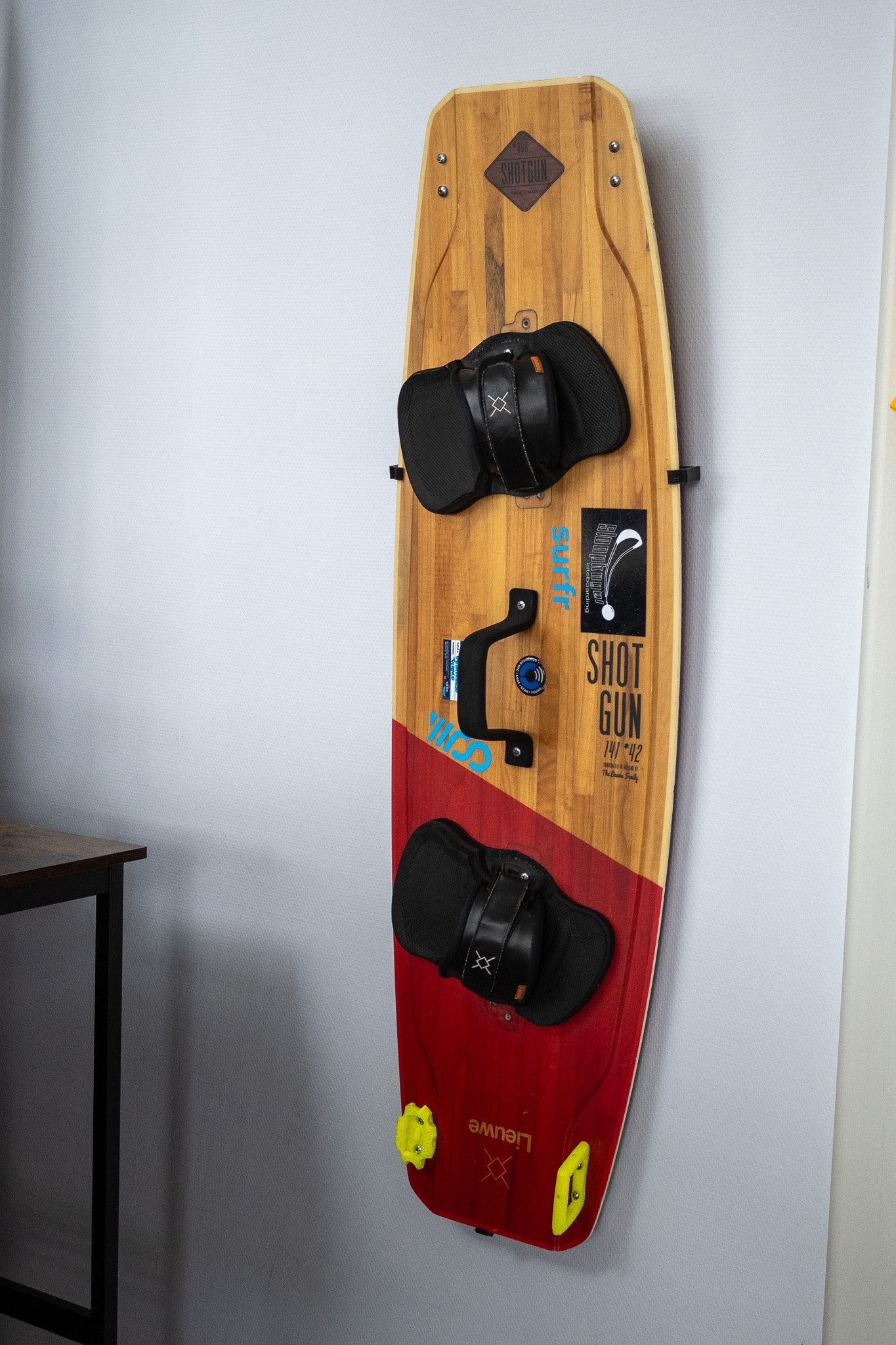 Ophangbeugels Kiteboard Wakeboard Snowboard Wallmount Muurbeugels Ophangsysteem 